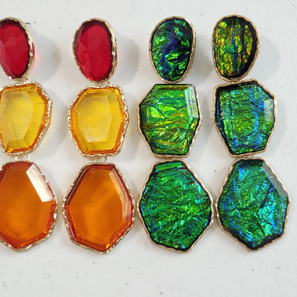 NWOT 2 Pairs Fashion Corture Earrings, Big Chunky Style